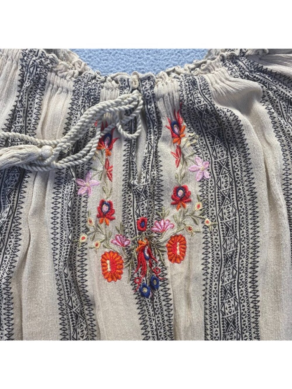 Hannah Womens Embroidered Floral Tassel Top Shirt Blouse Size XL - Picture 10 of 11